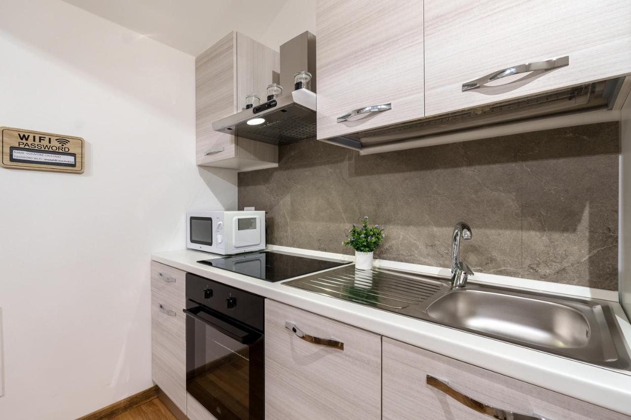 Centro Storico Duomo A 5 Minuti Love Suite Wifi Netflix Milano Eksteriør bilde