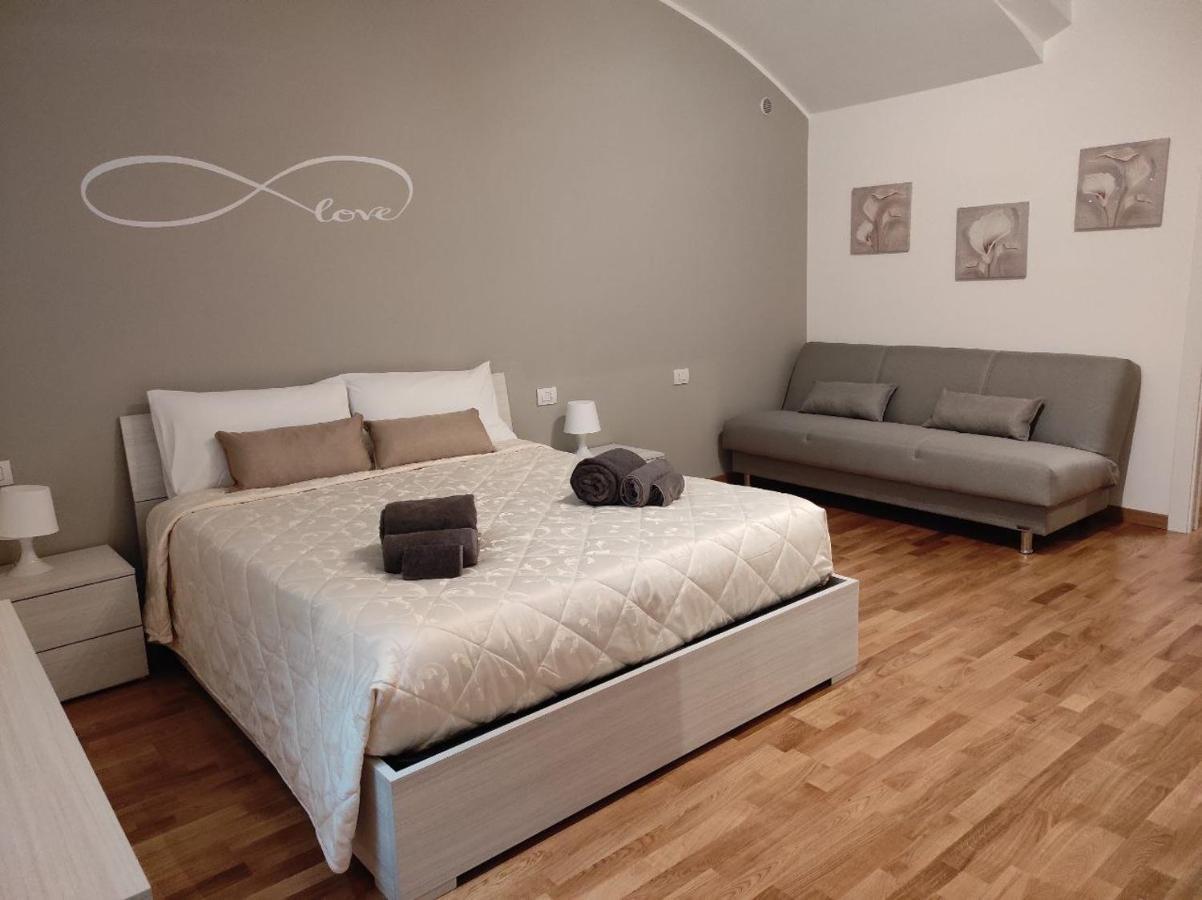 Centro Storico Duomo A 5 Minuti Love Suite Wifi Netflix Milano Eksteriør bilde